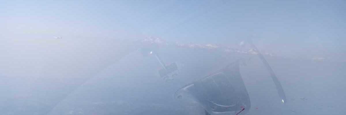 Flugwegposition um 12:08:49: Aufgenommen in der Nähe von 21025 Comerio, Varese, Italien in 1514 Meter